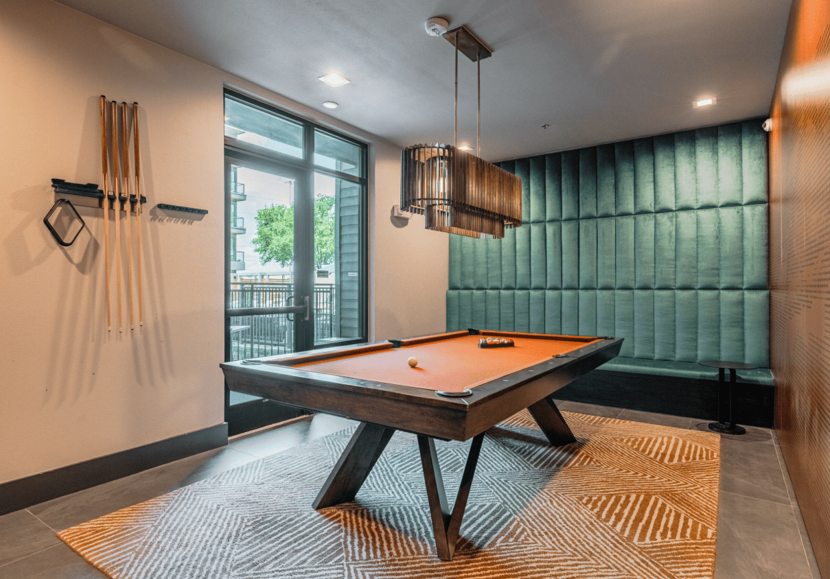 1 month free on 12+ month leases