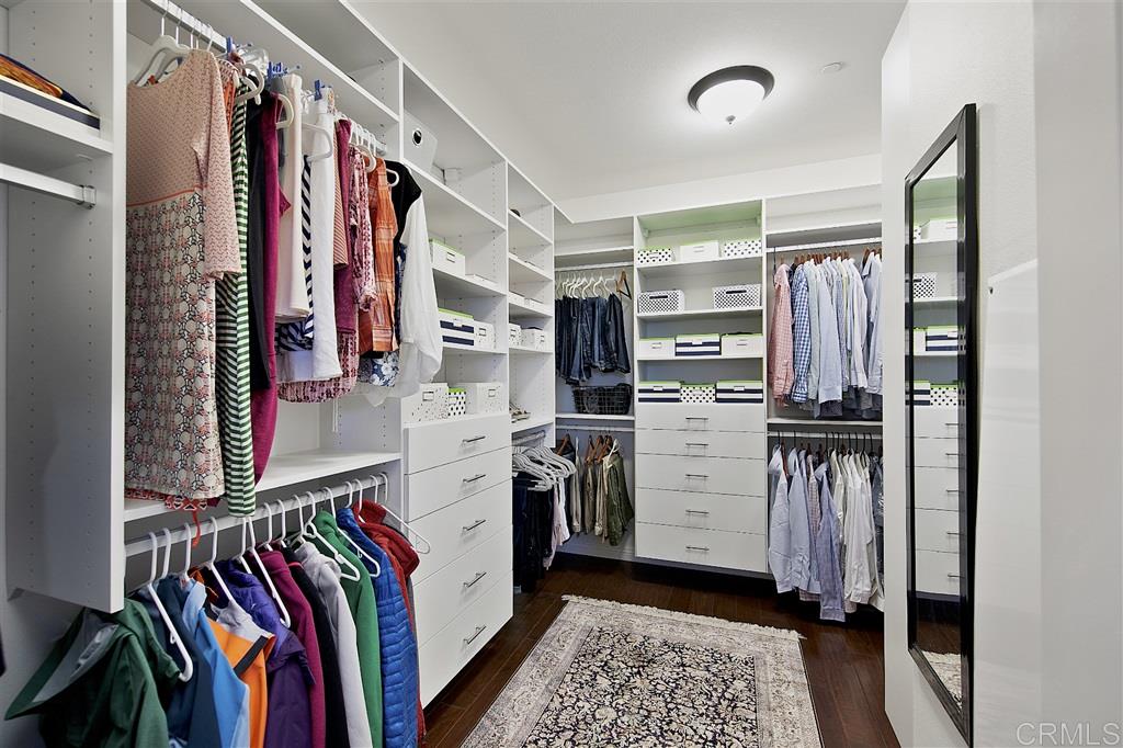 15676 Paseo Montenero