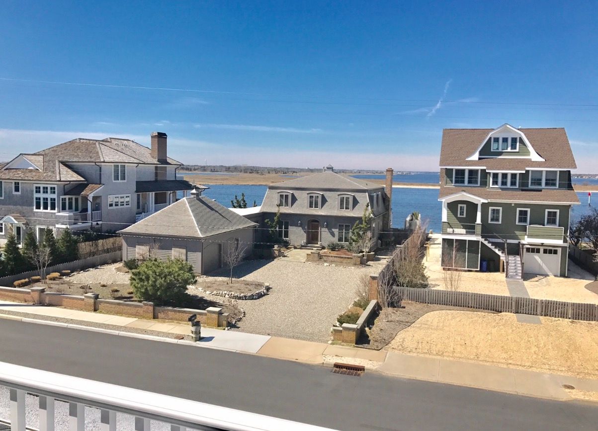 #1014 Perfect Summer Retreat For Whole Family Bay and Ocean Views With Pool