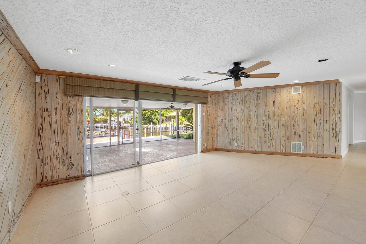 14095 Port Cir