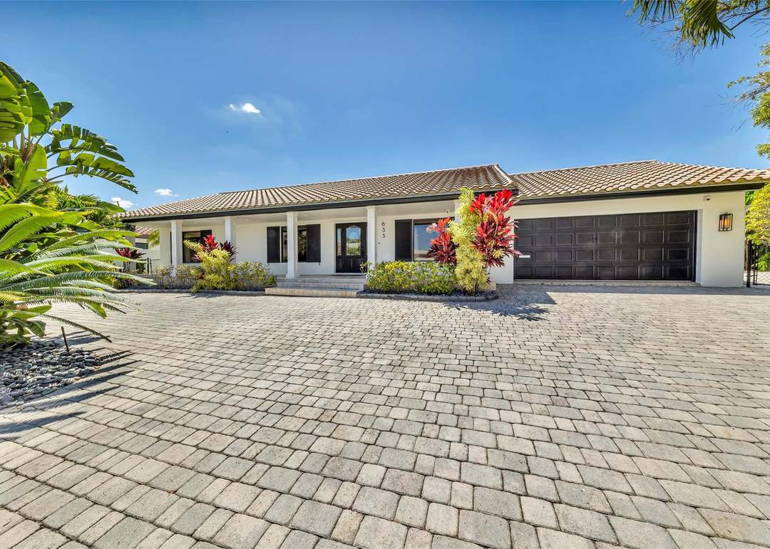 633 4th Key Dr