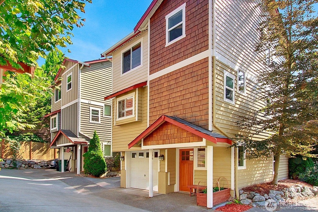 136 N 101st Street