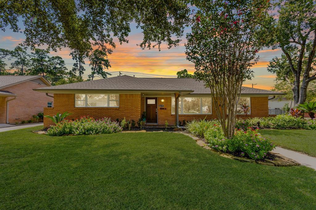 6439 Cindy Ln