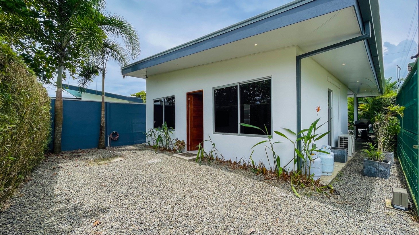 Turnkey Home for Sale in Bahía Uvita, Costa Rica – Walk to the Beach and Marino Ballena National Park