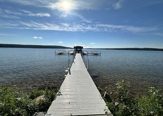 Randall's Point End Cabin 