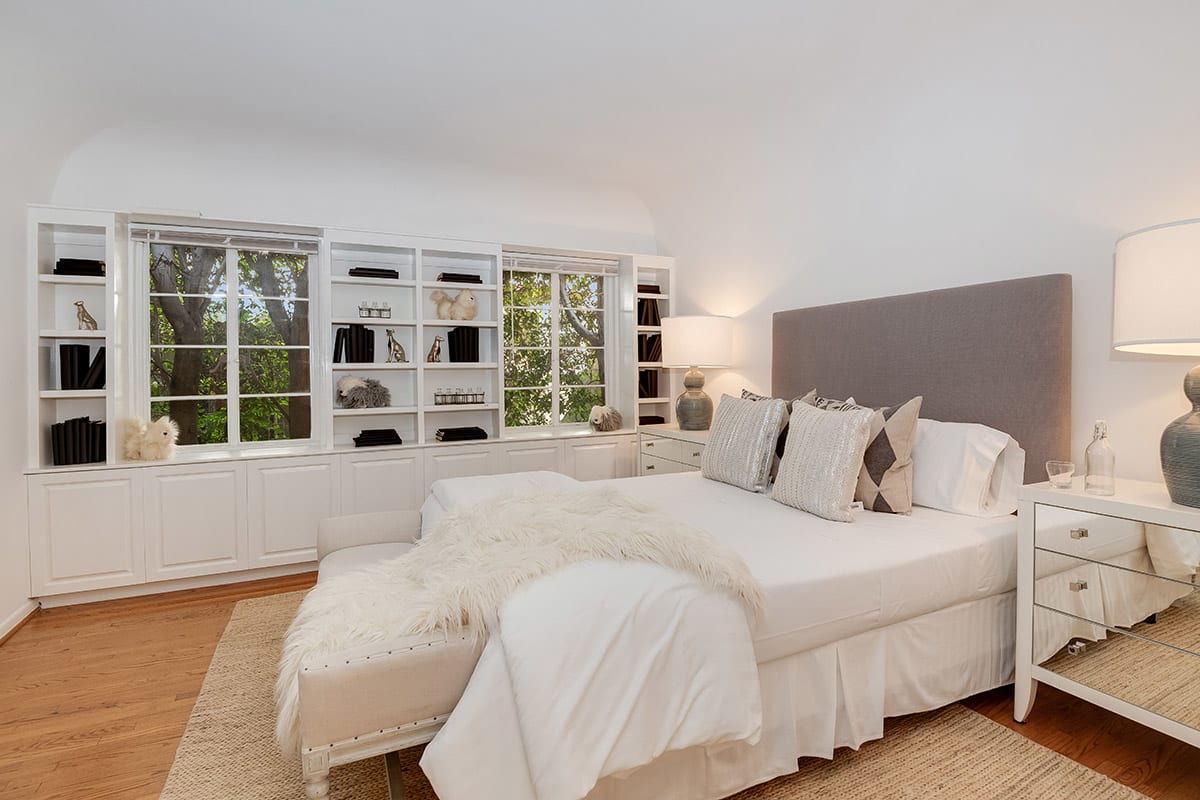 333 S Linden Dr