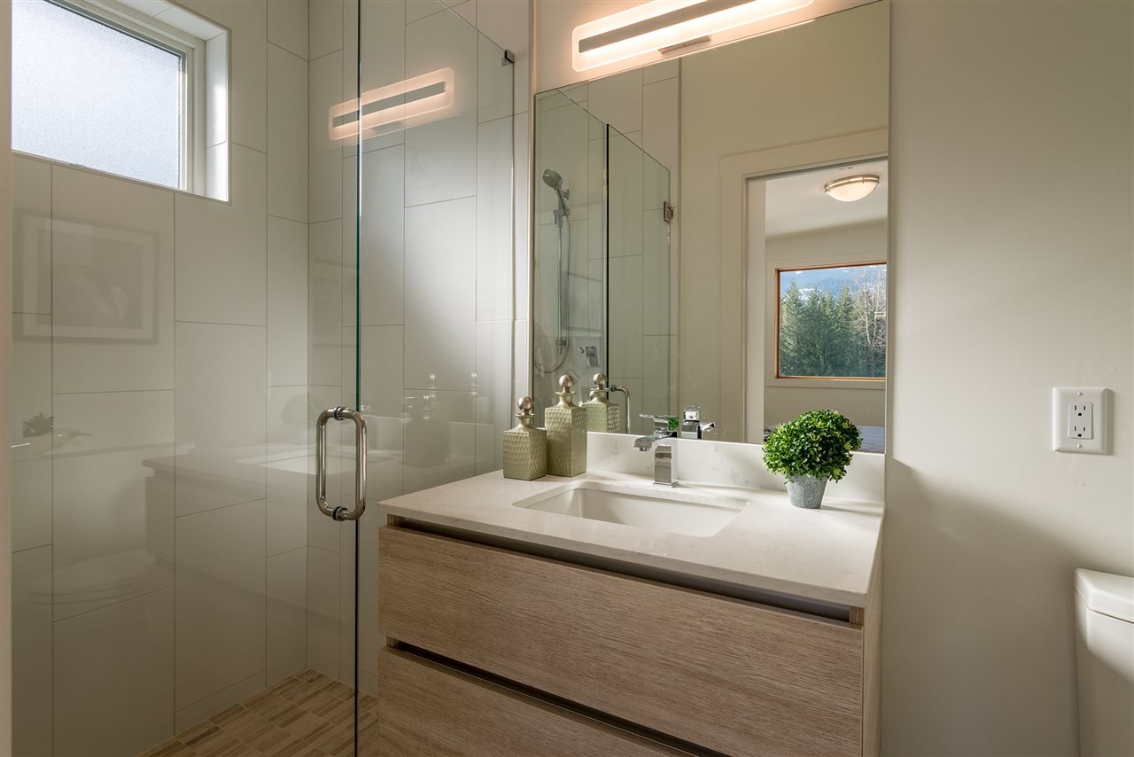 8476 Bear Paw Trail