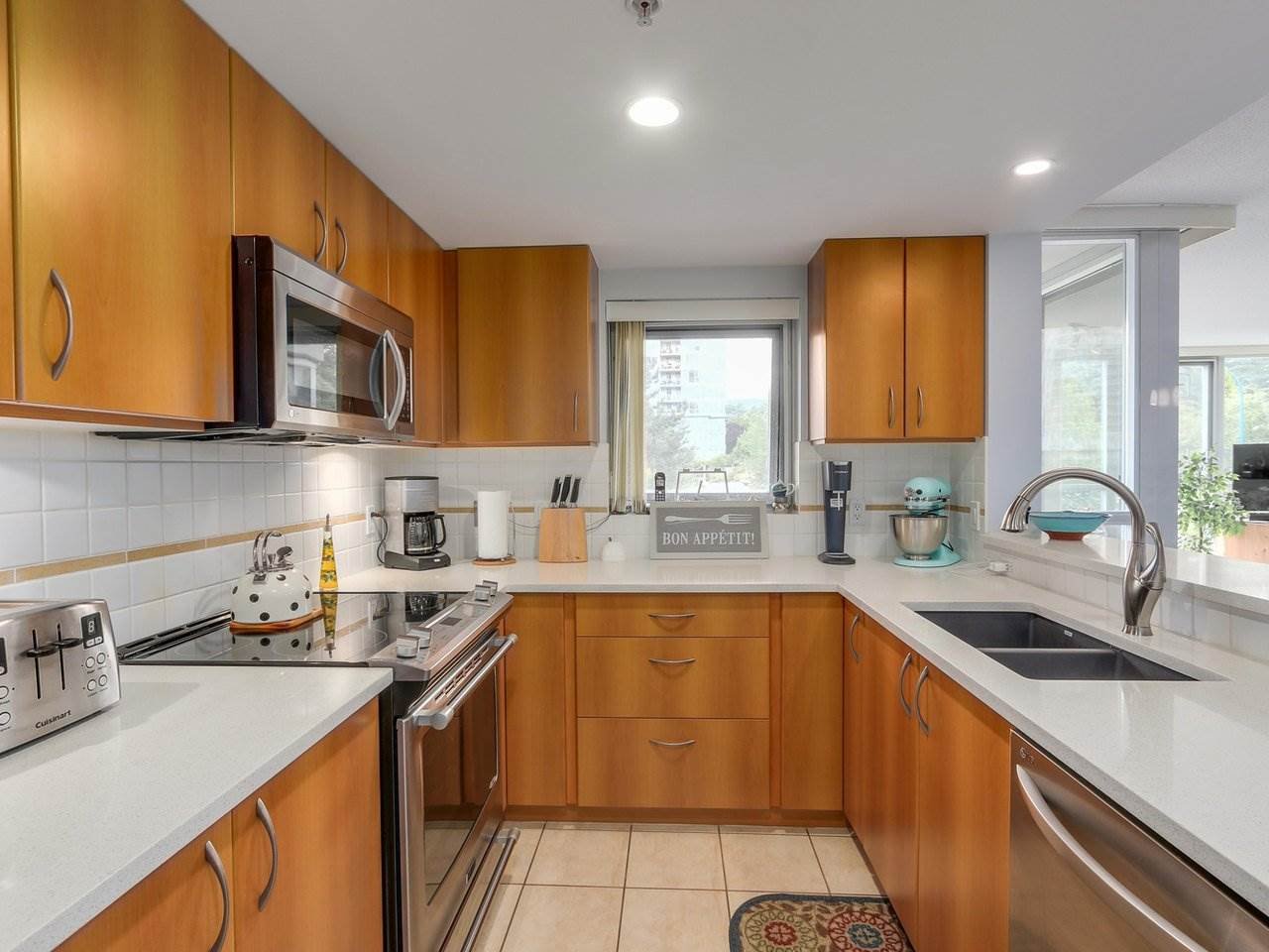305-235 Guildford Wy
