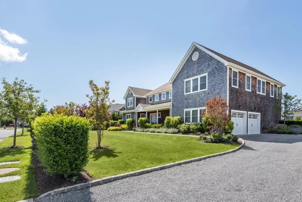 22 Summer Dr