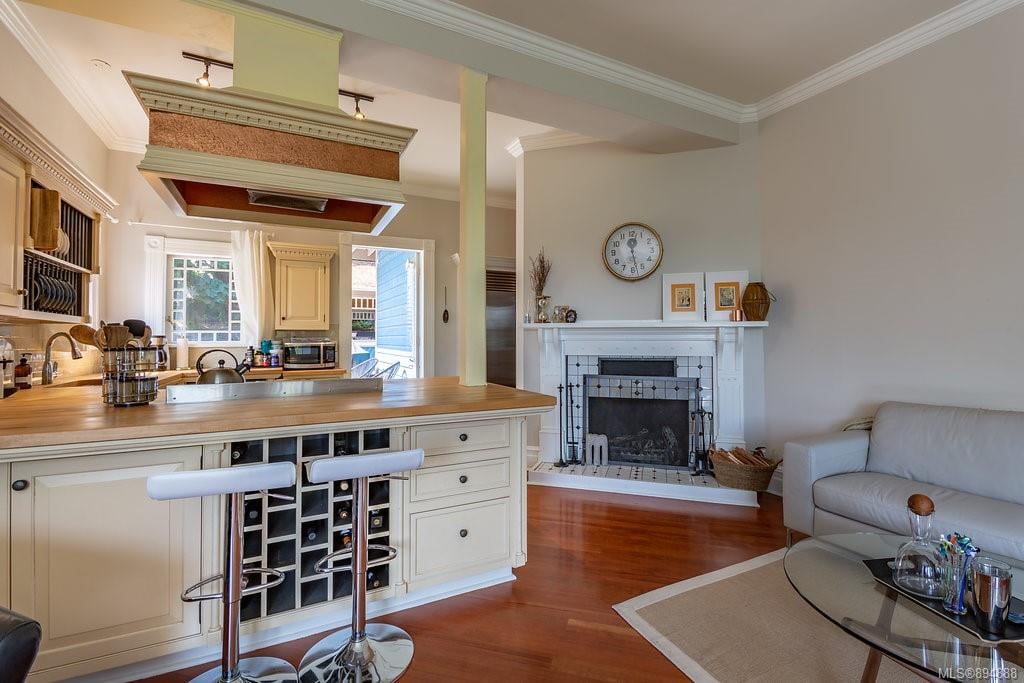 1140 Arthur Currie Lane