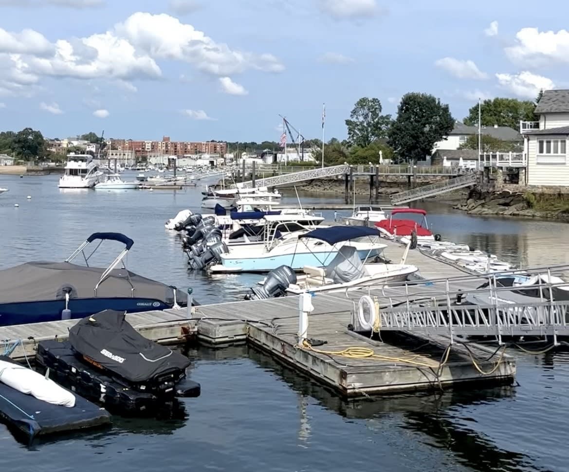 LEARN ABOUT RYE NECK, NY