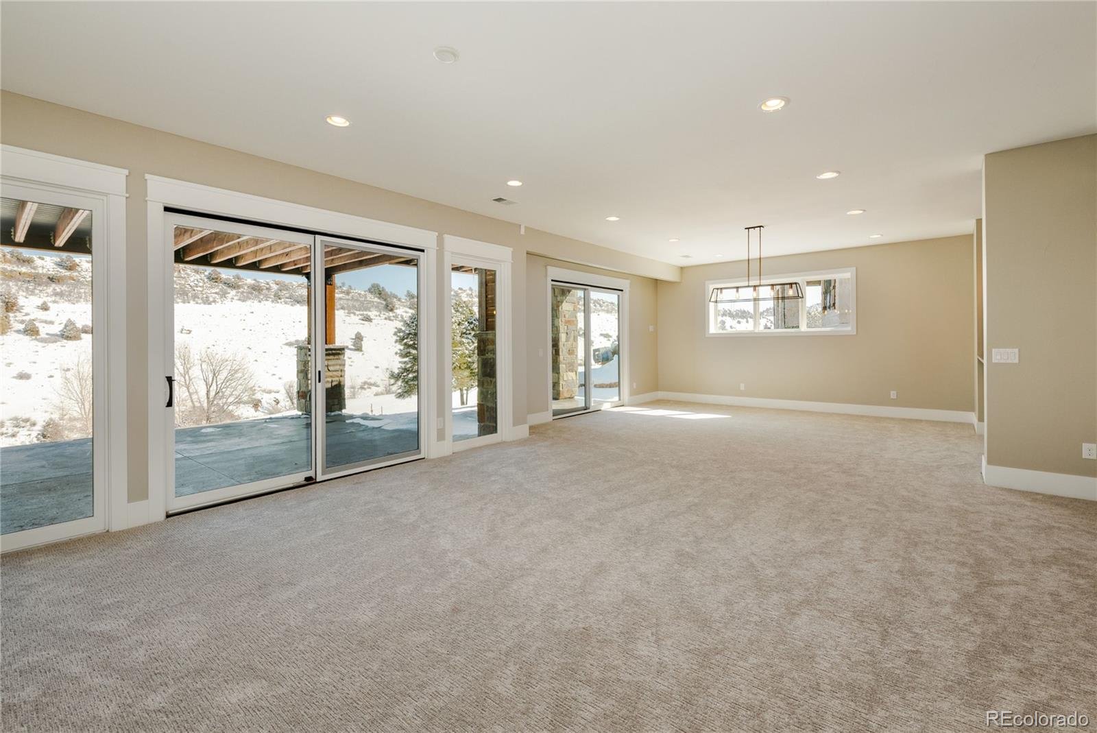 7932 Raphael Lane