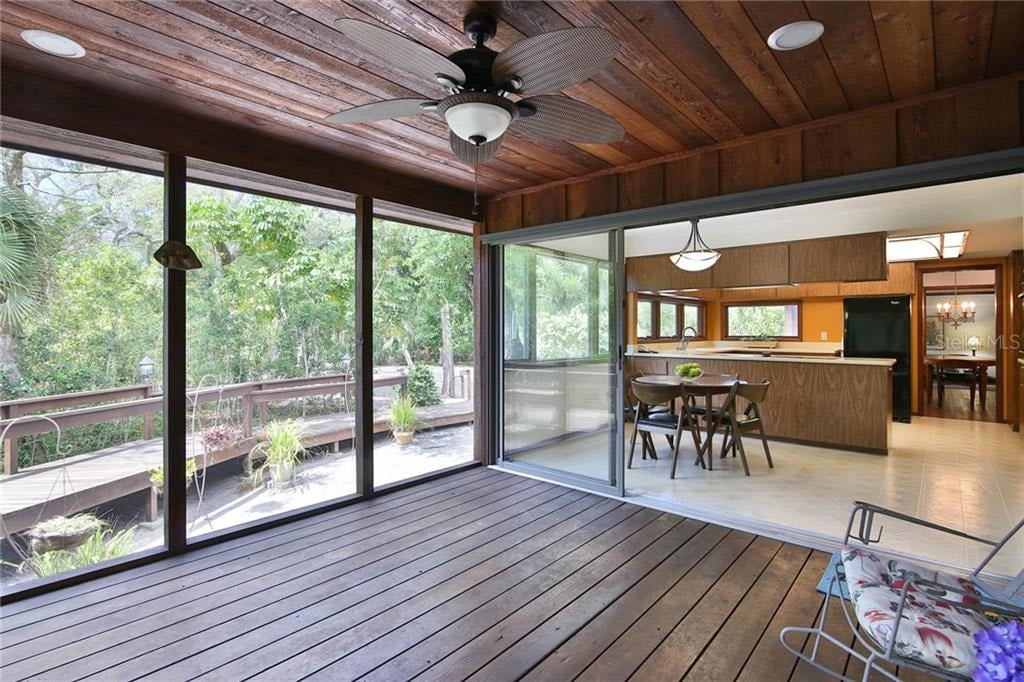 1311 Roberts Bay Ln