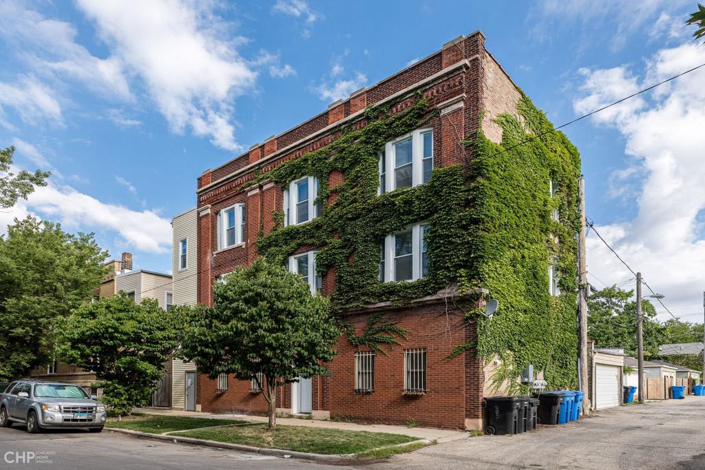 2048 W. Evergreen #2