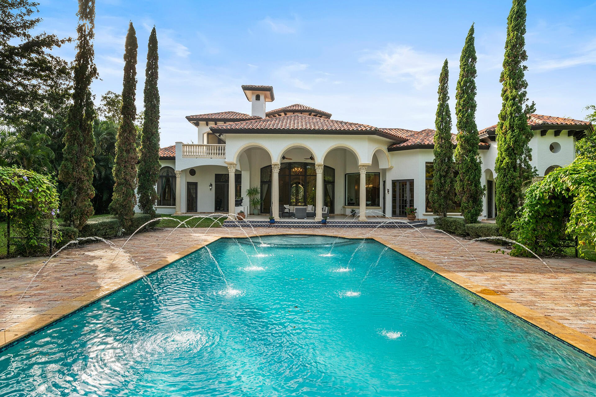 8060 Twin Lake Drive