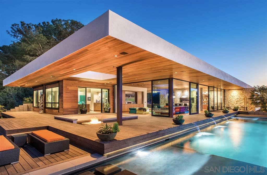 New Del Mar Estate