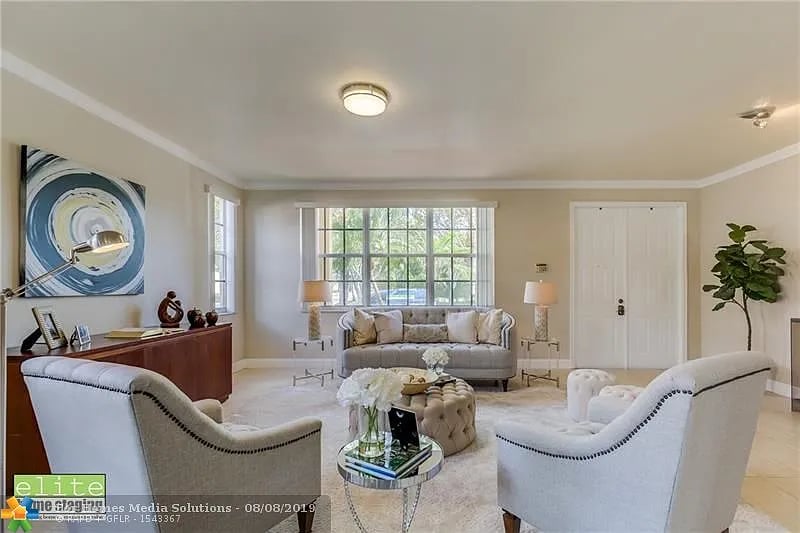 1612 Blue Jay Cir