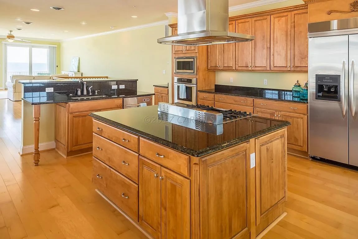 8407 Atlantic Ave Unit A