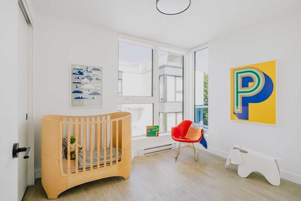 322 E 15th Ave, #211