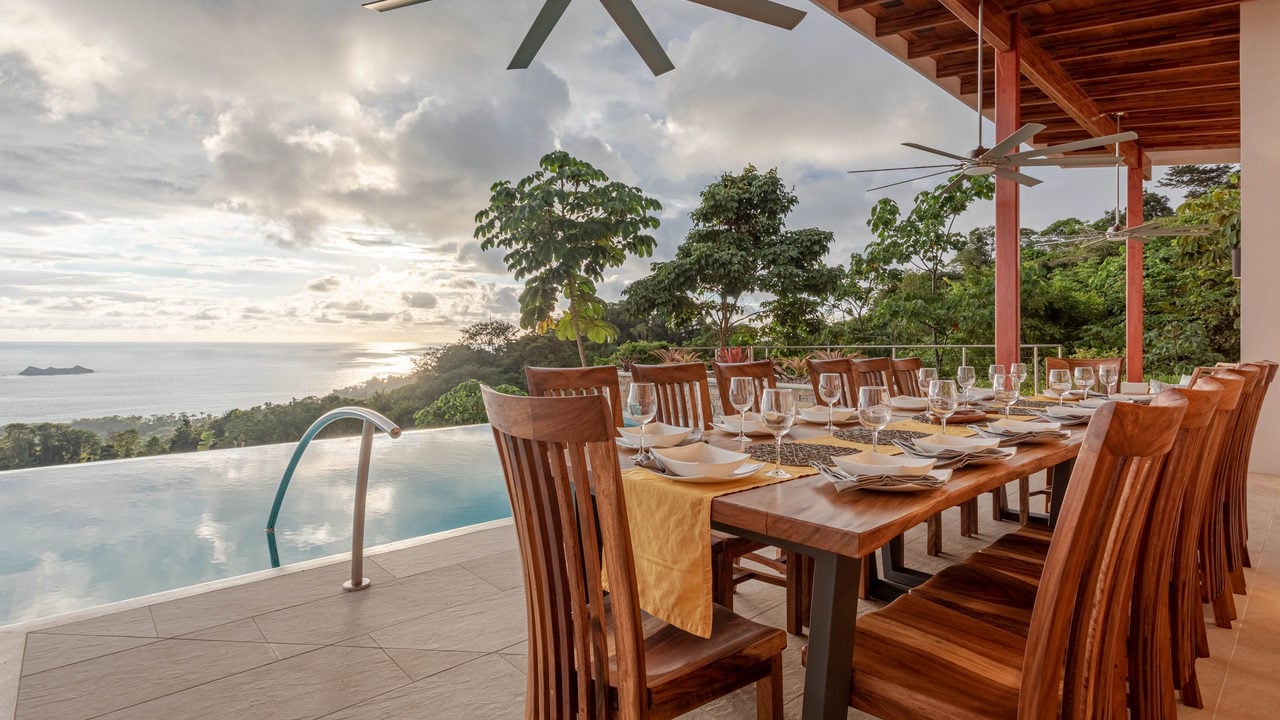 Luxury Home By The Beach Overlooking The Islands At Bahia Ballena