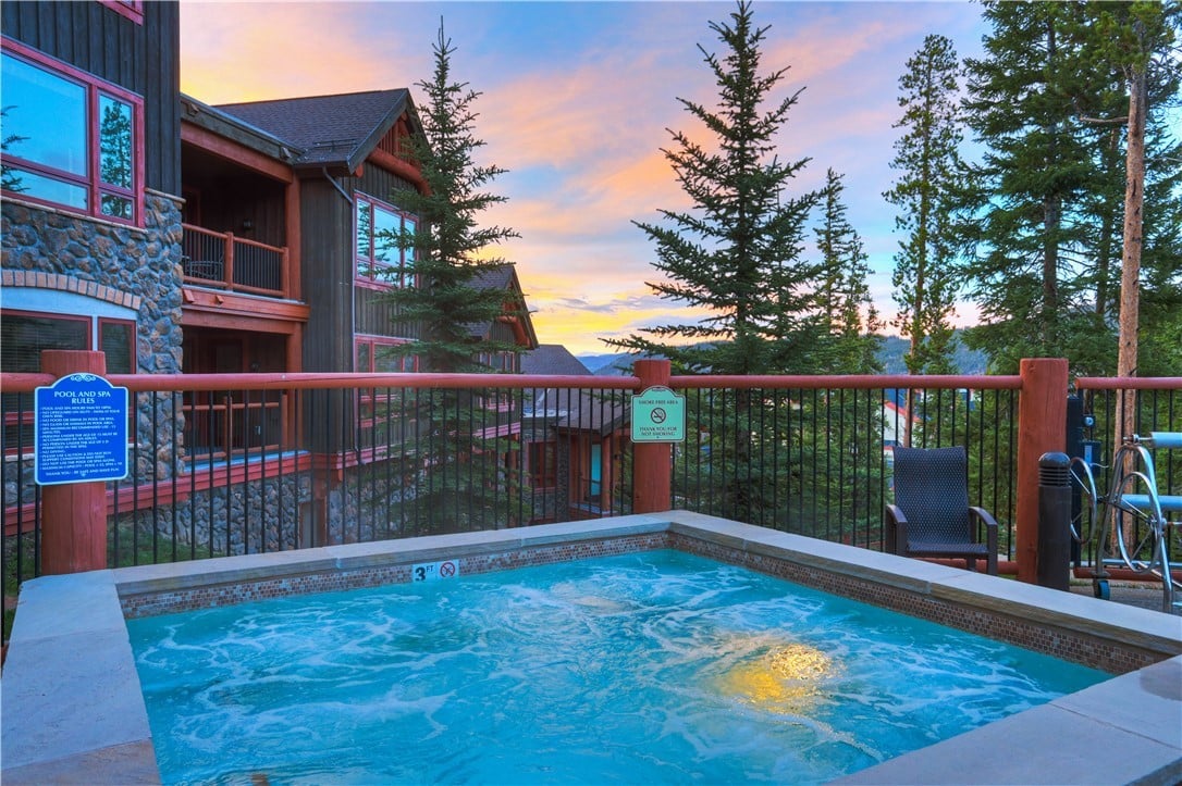 42 Snowfalke Dr, #608