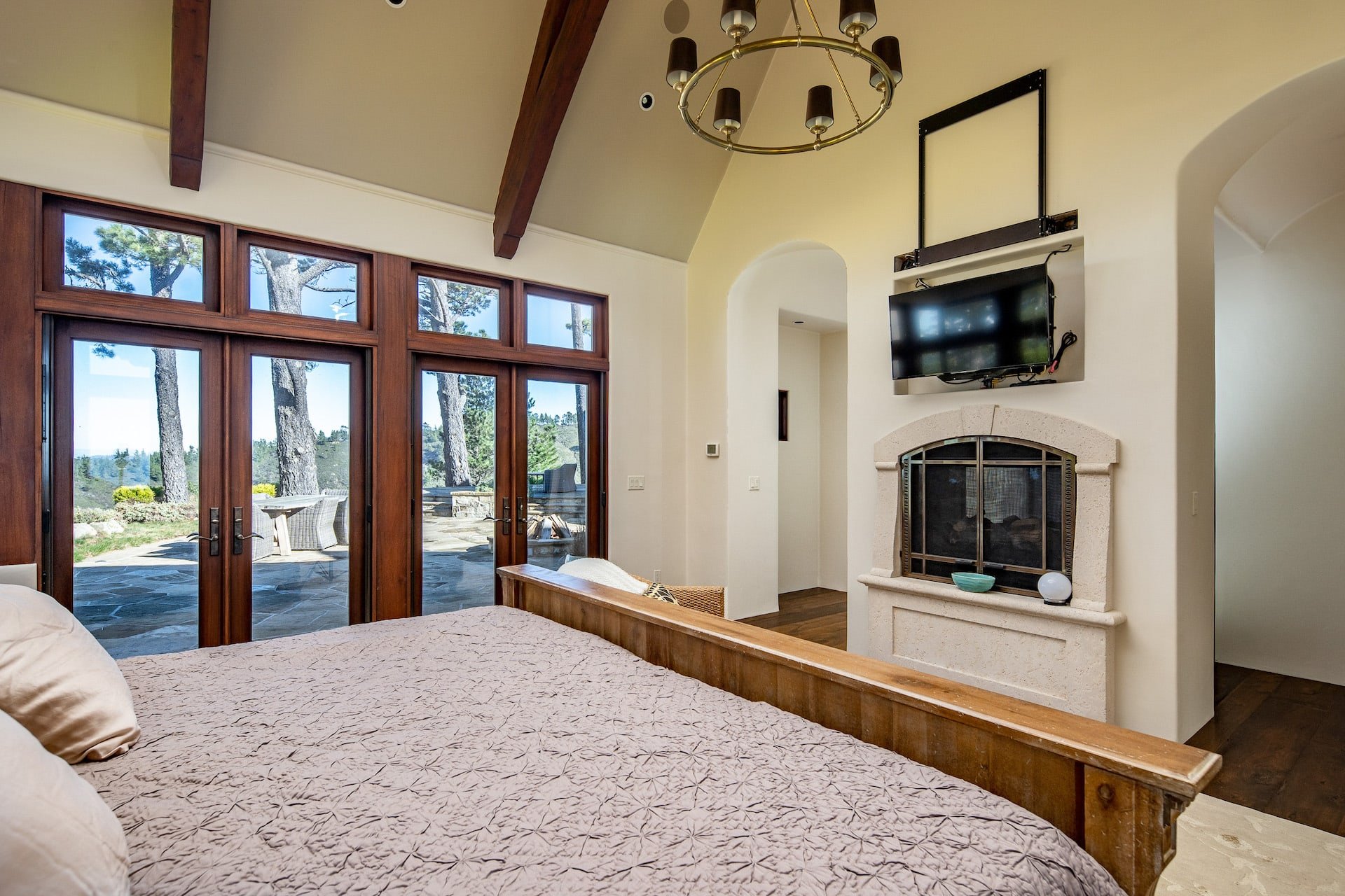 Stunning Peninsula Views - 309 Mt Devon Road