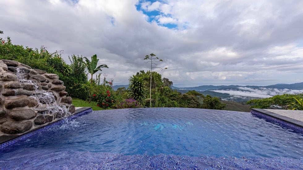 Reduced! Tinamastes Home with Panoramic Ocean and Mountain Views