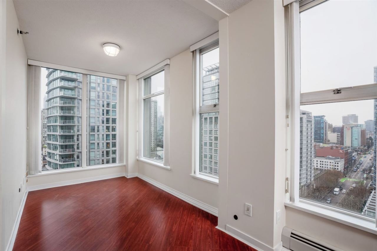 1009 Expo Blvd, #2009