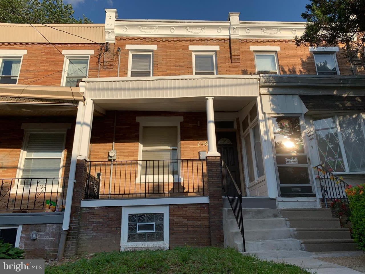 248 E Montana St