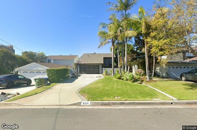 8231 Gulana Ave