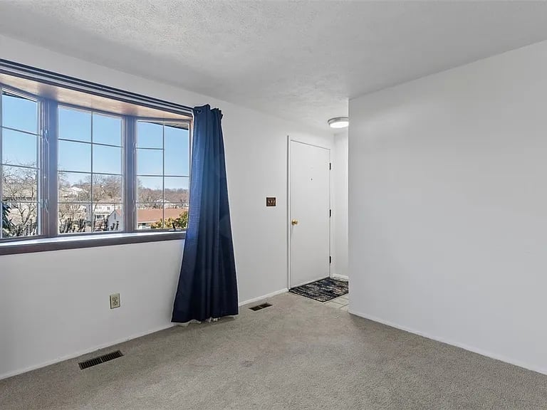 204 Quail Dr.