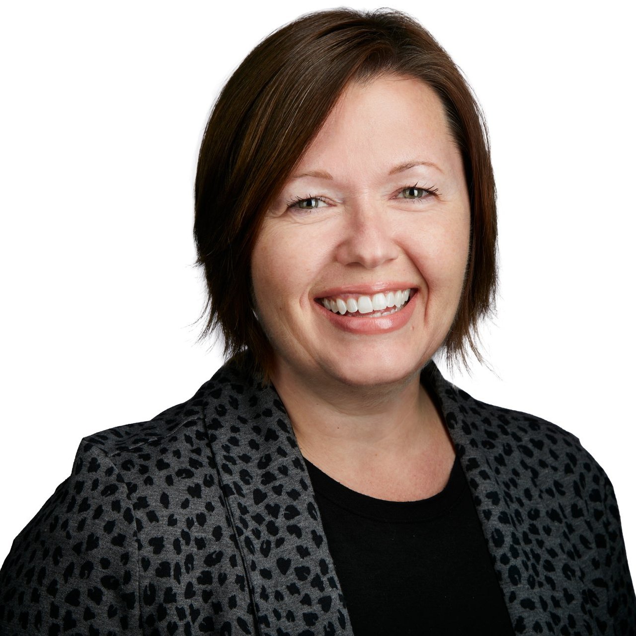 Kristen Harron Guelph, ON Real Estate Agent Headshot