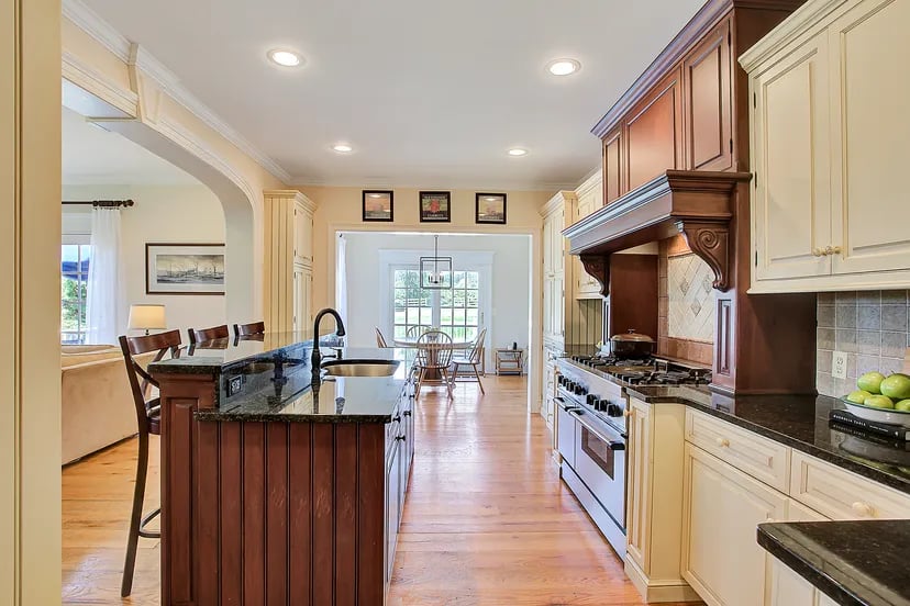 579 Goritz Road Alexandria Township, New Jersey, 08802 United States