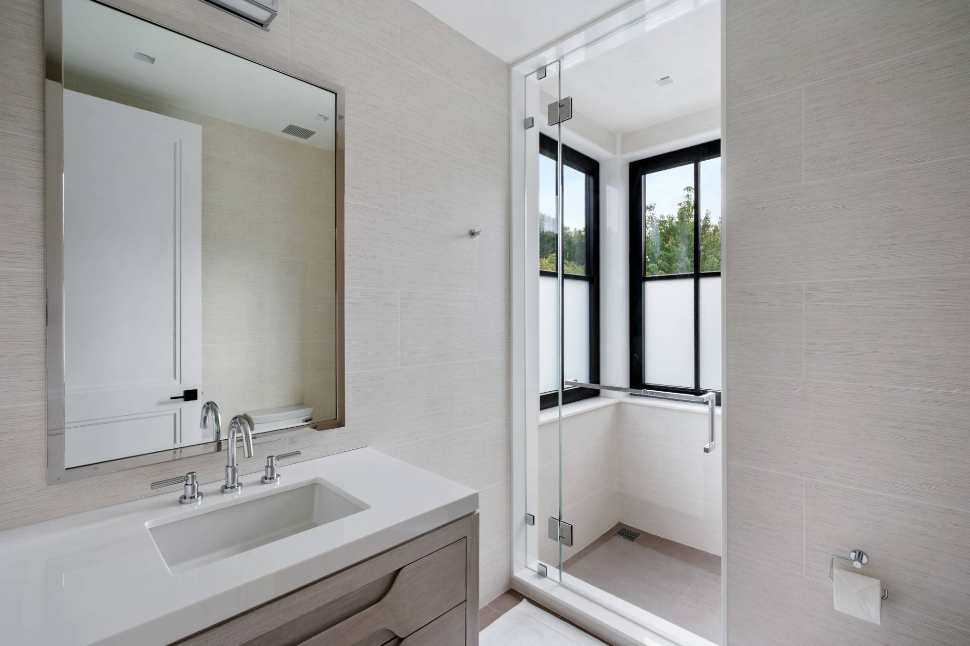 A MODERN CLASSIC IN SOUTHAMPTON'S ESTATE DISTRICT