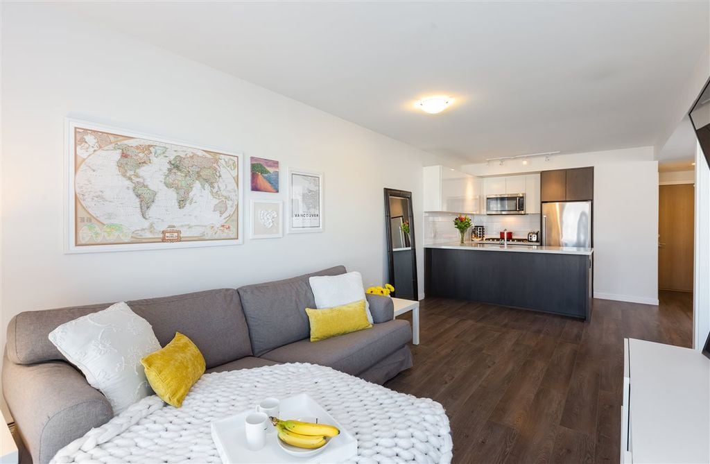 384 E 1st Ave, #312