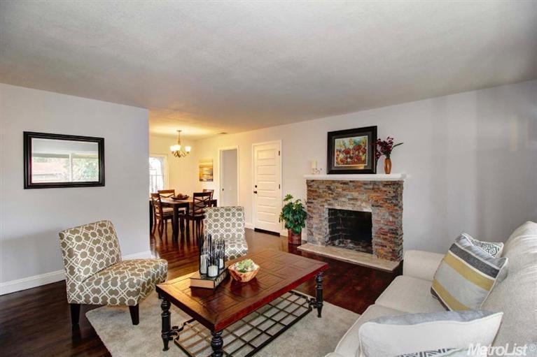 Another Home Sold in Elmhurst!