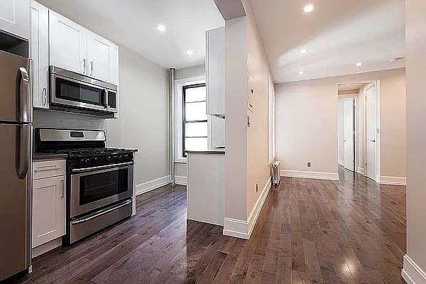 308 Sterling St, #4H