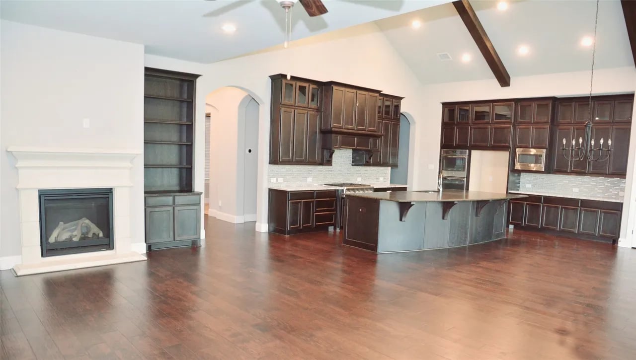 21122 April Meadow Dr