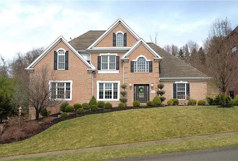 3012 Fallbrook Dr