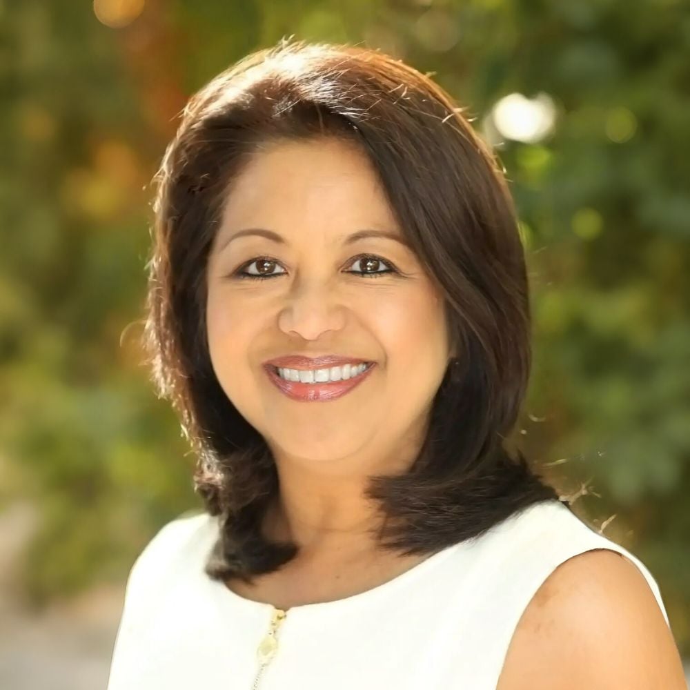 Cherry Wade Danville, CA Real Estate Agent Headshot