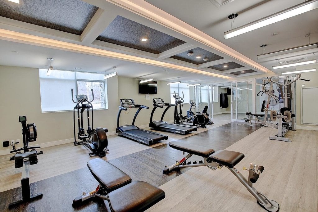 1575 Lakeshore Road #462