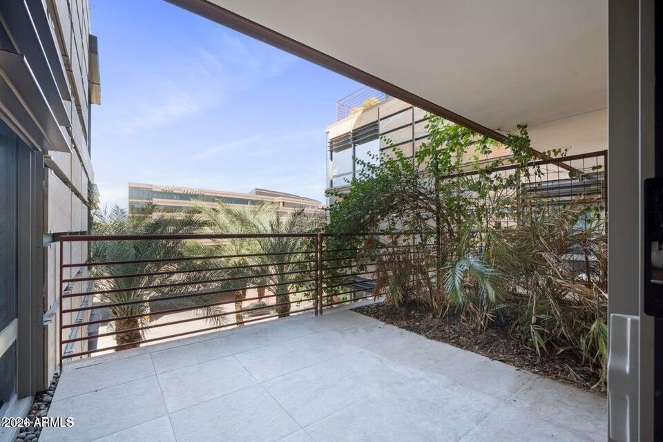 7141 E Rancho Vista Dr, #4004