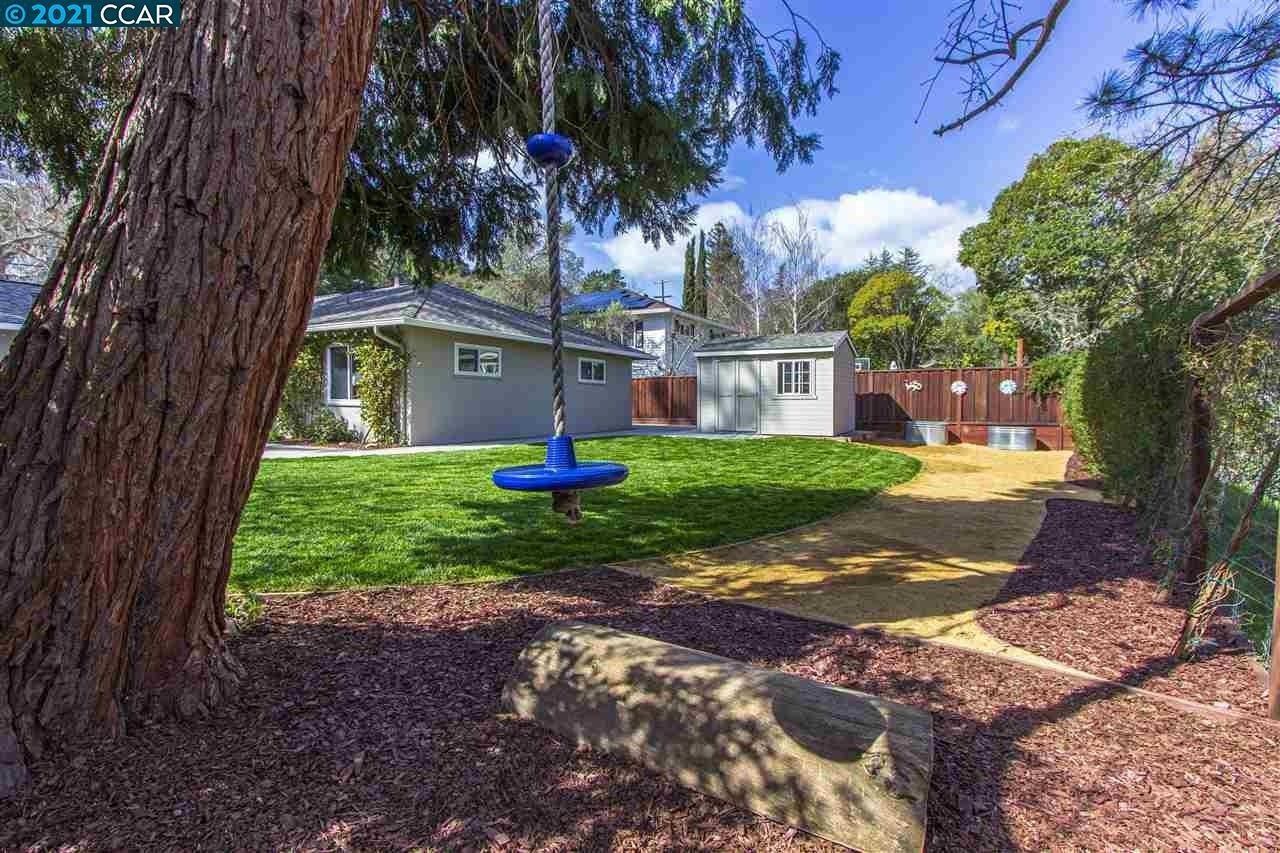 3320 S Lucille Ln