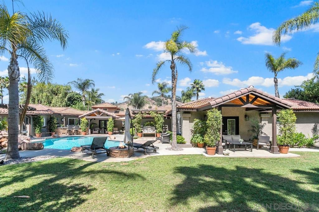 Estate Property in Fallbrook