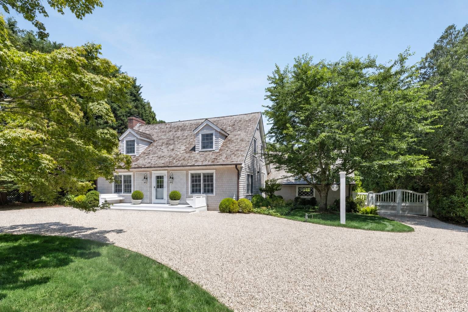 48 Captains Neck Lane