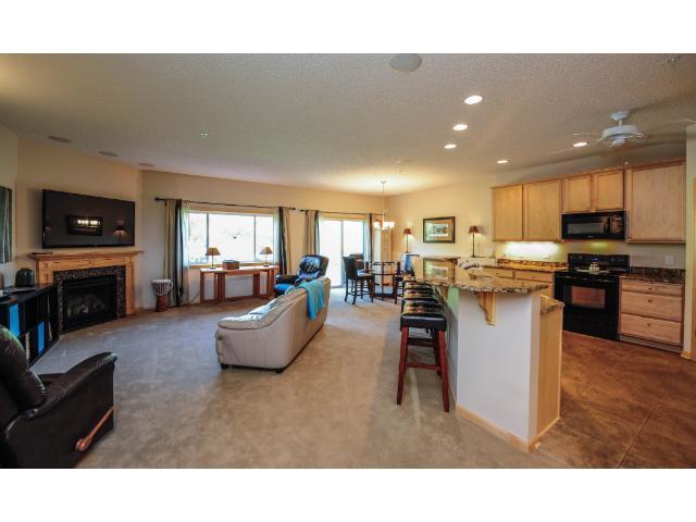 5264 Greenwood Dr