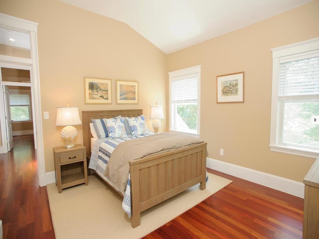 225 Great Plains Rd