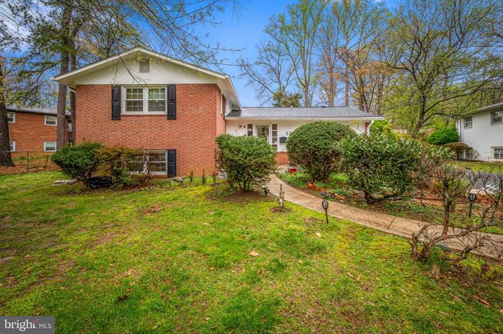 1202 Dunoon Ct