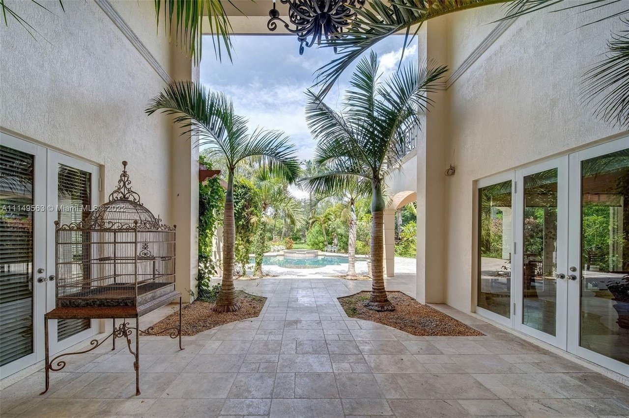 6400 SW 72nd Ct
