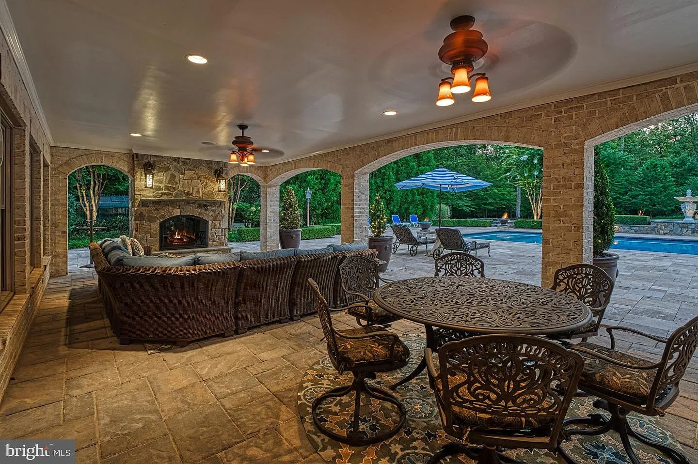 40935 Grenata Preserve Pl